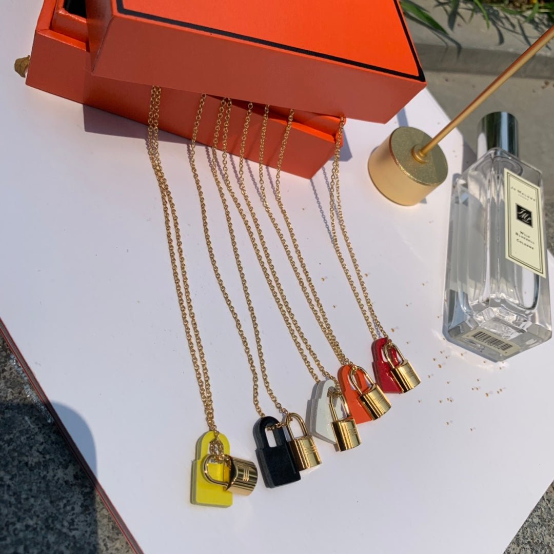Hermès Gold Black Leather Padlock Necklace - Image 5
