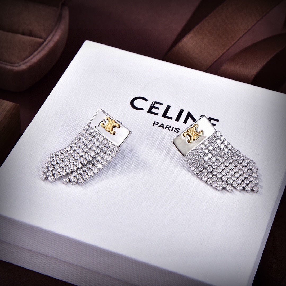 18K Celine Diamonds Tassel Earrings - Image 3