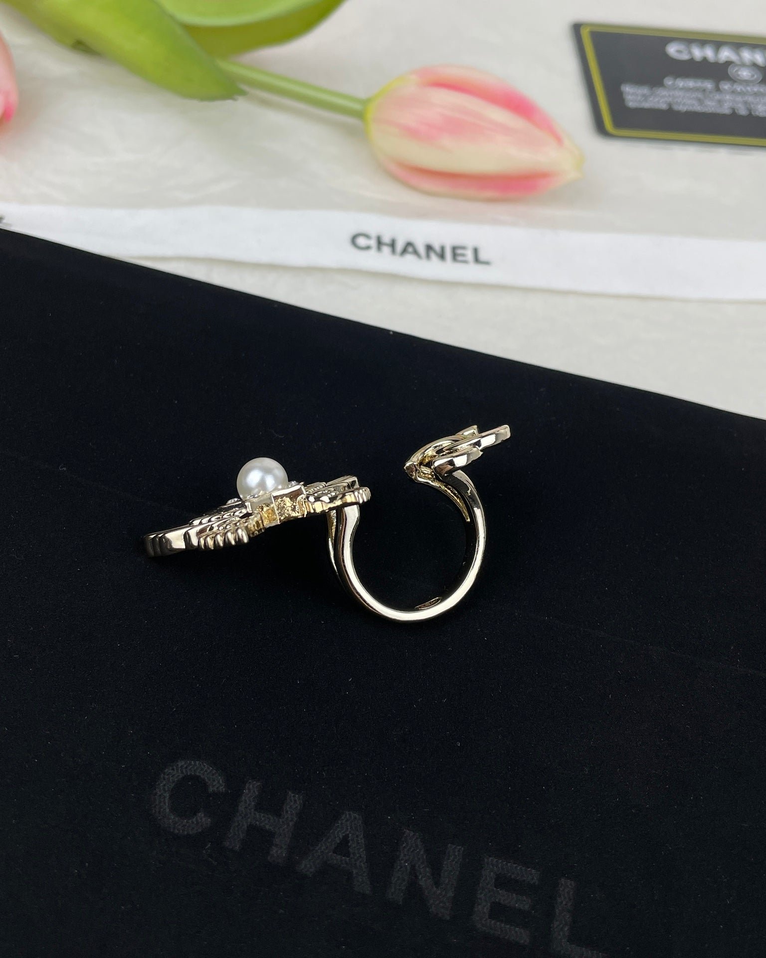 Chanel Gold Wing Pearl CC Brooch Pin - Image 5
