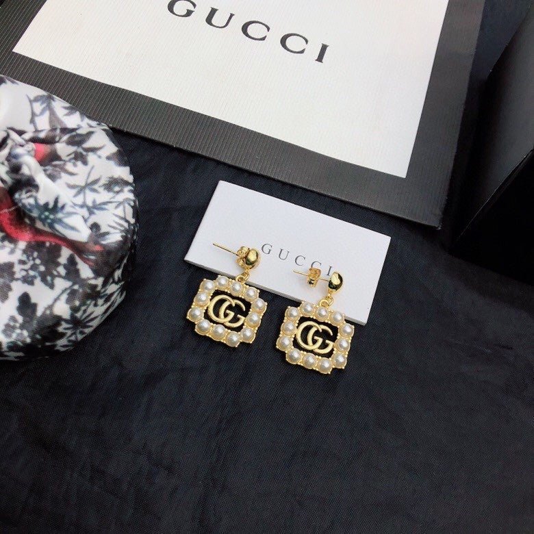 GUCCI Pearl Frame Square GG Earrings - Image 3