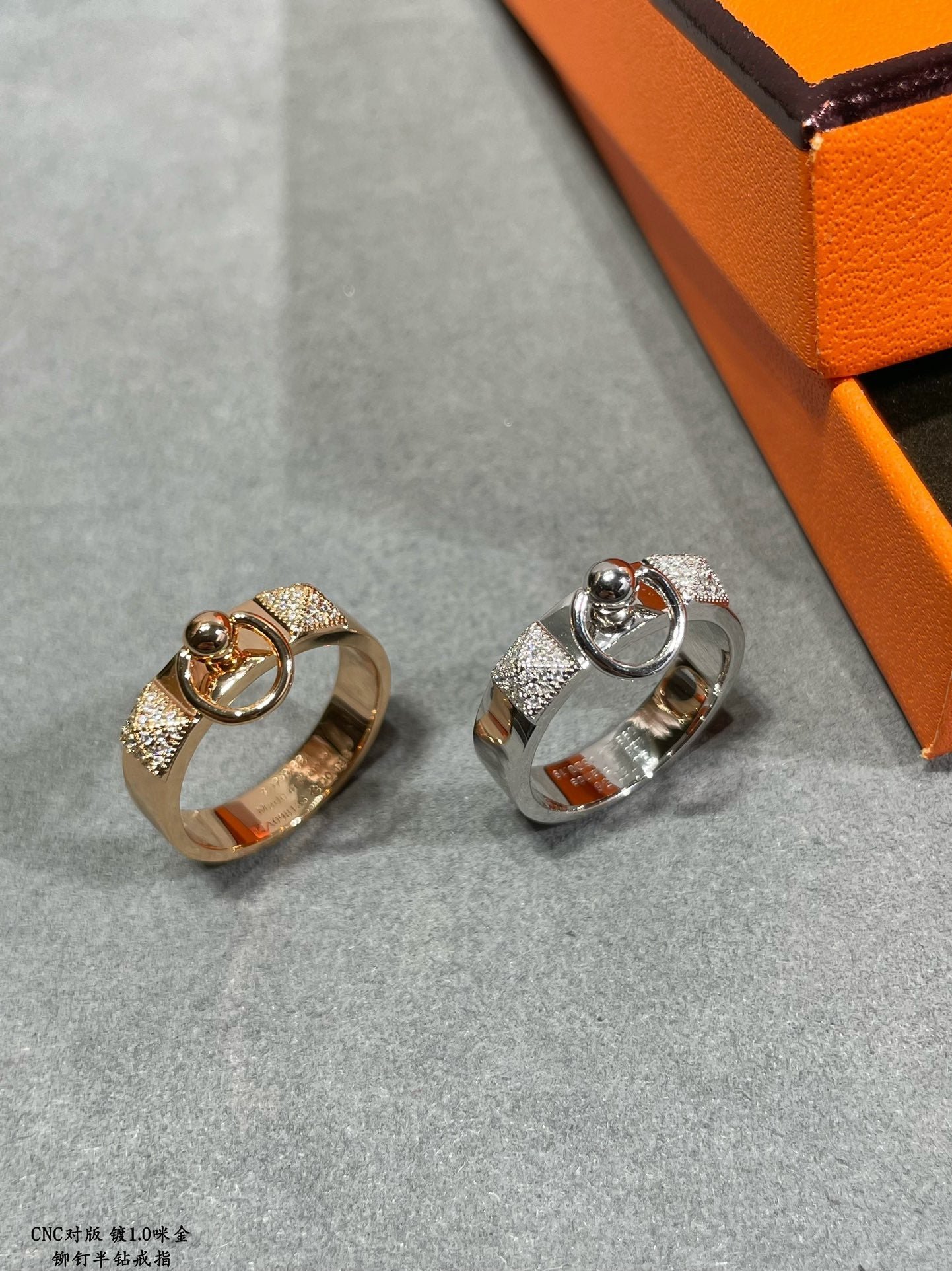 Hermès Gold Diamond Luxurious Finish Ring - Image 3