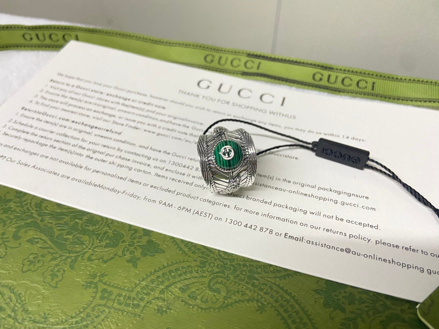 GUCCI Malachite Inlaid Twist Silver Ring - Image 5