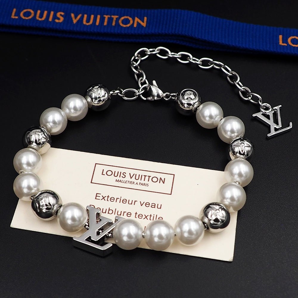 LV Pearl Logo Bracelet - Image 10