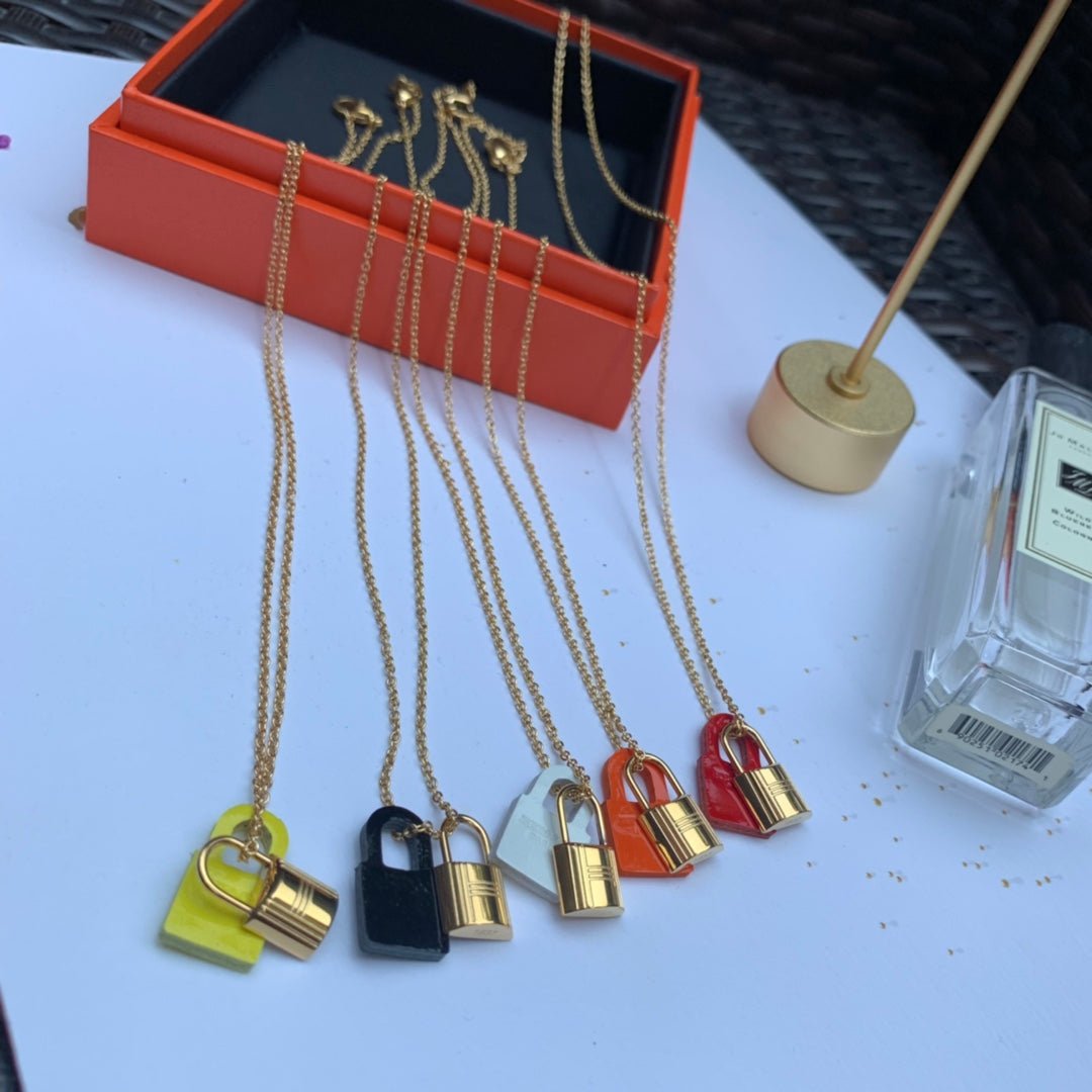 Hermès Gold Black Leather Padlock Necklace - Image 6