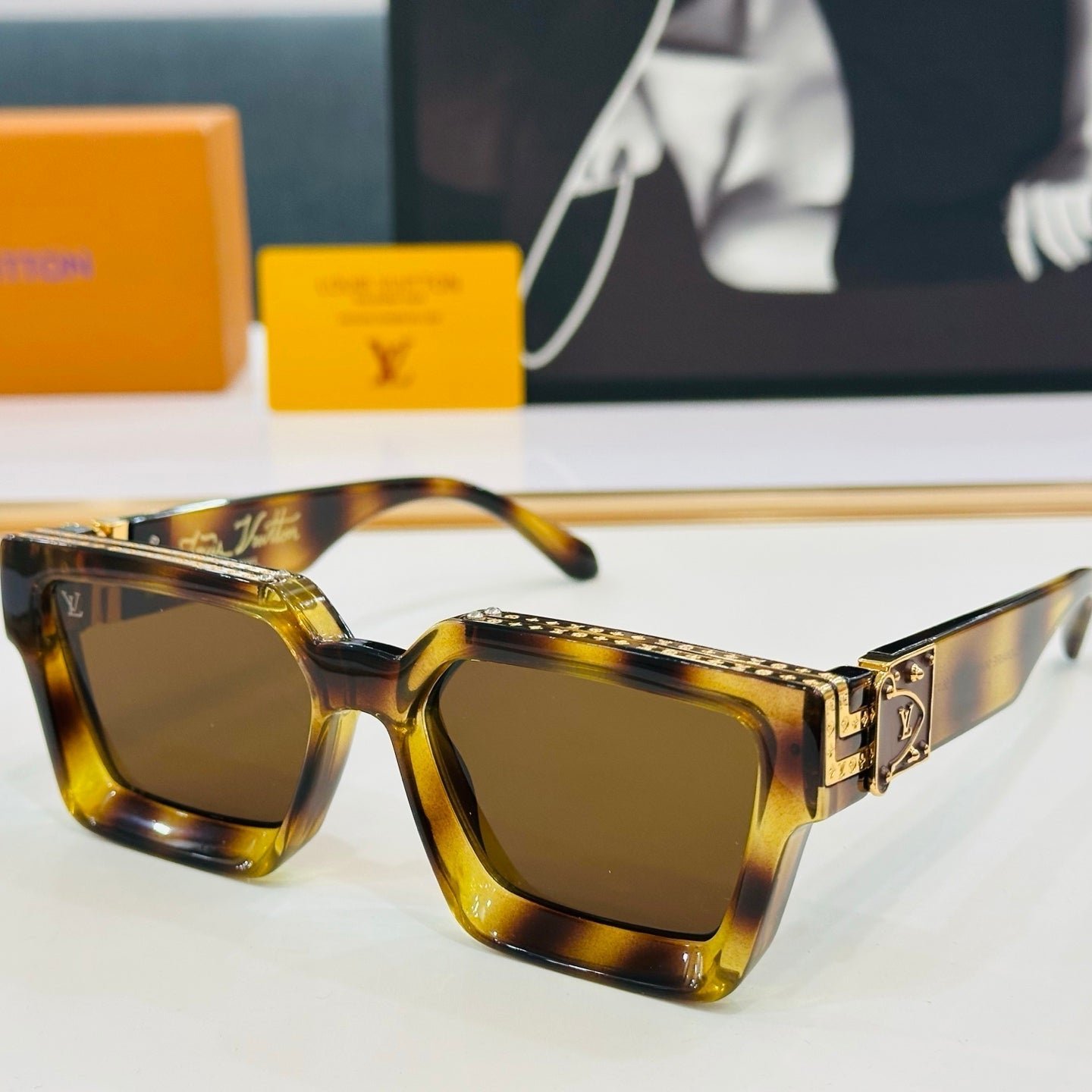 LV Tortoiseshell Retro Square Sunglasses