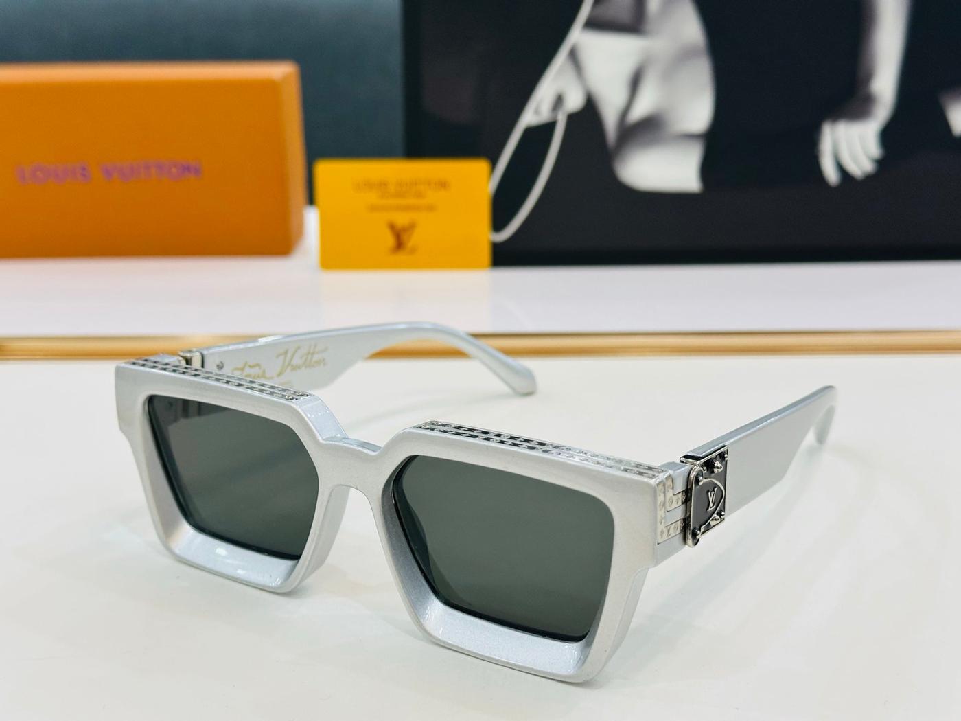 LV Green Acetate Crystal Square Sunglasses - Image 3