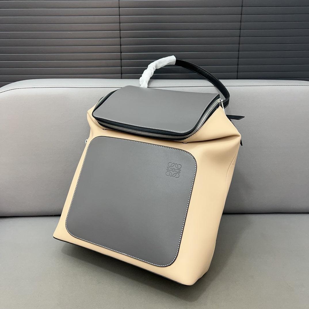 Alternative view of LOE GOYA BACKPACK 41 IN BLACK MIX BEIGE GRAINED CALFSKIN