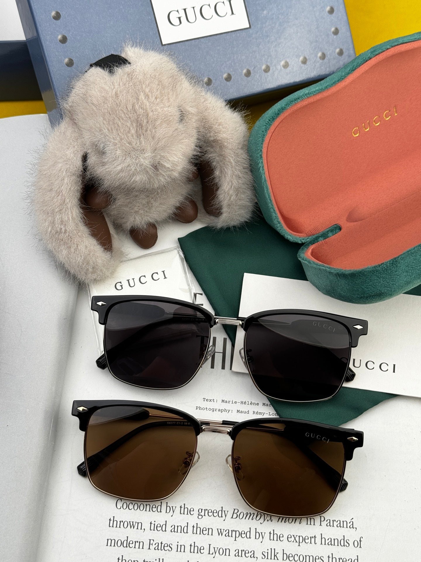 GUCCI Browline Brown Lens Shades - Image 6