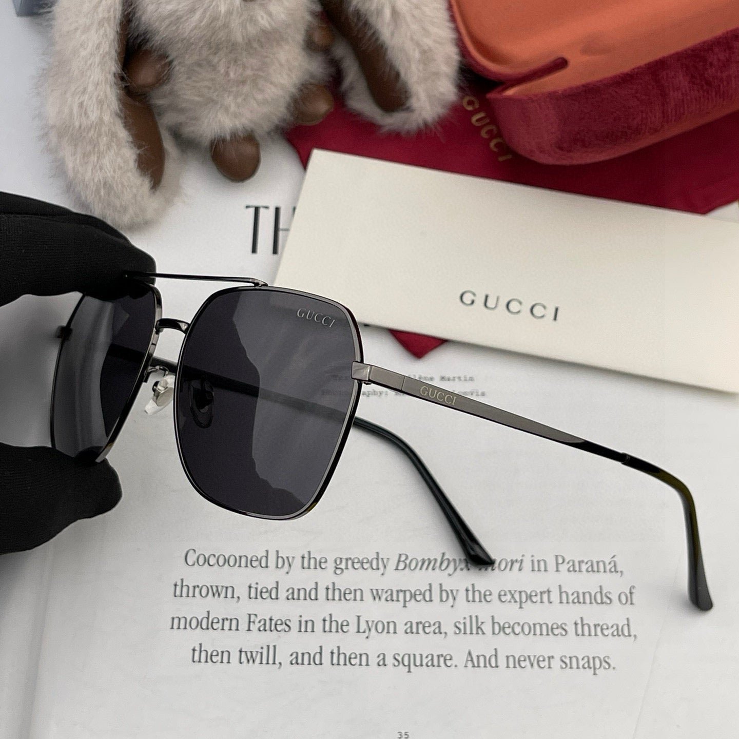 GUCCI Green Lens Metal Square Shades - Image 3