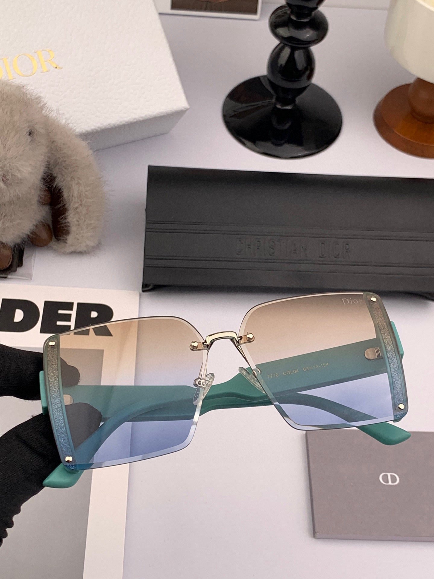 DIOR MONTAIGNE SQUARE SUNGLASS CD1677 IN ACETATE - Image 8
