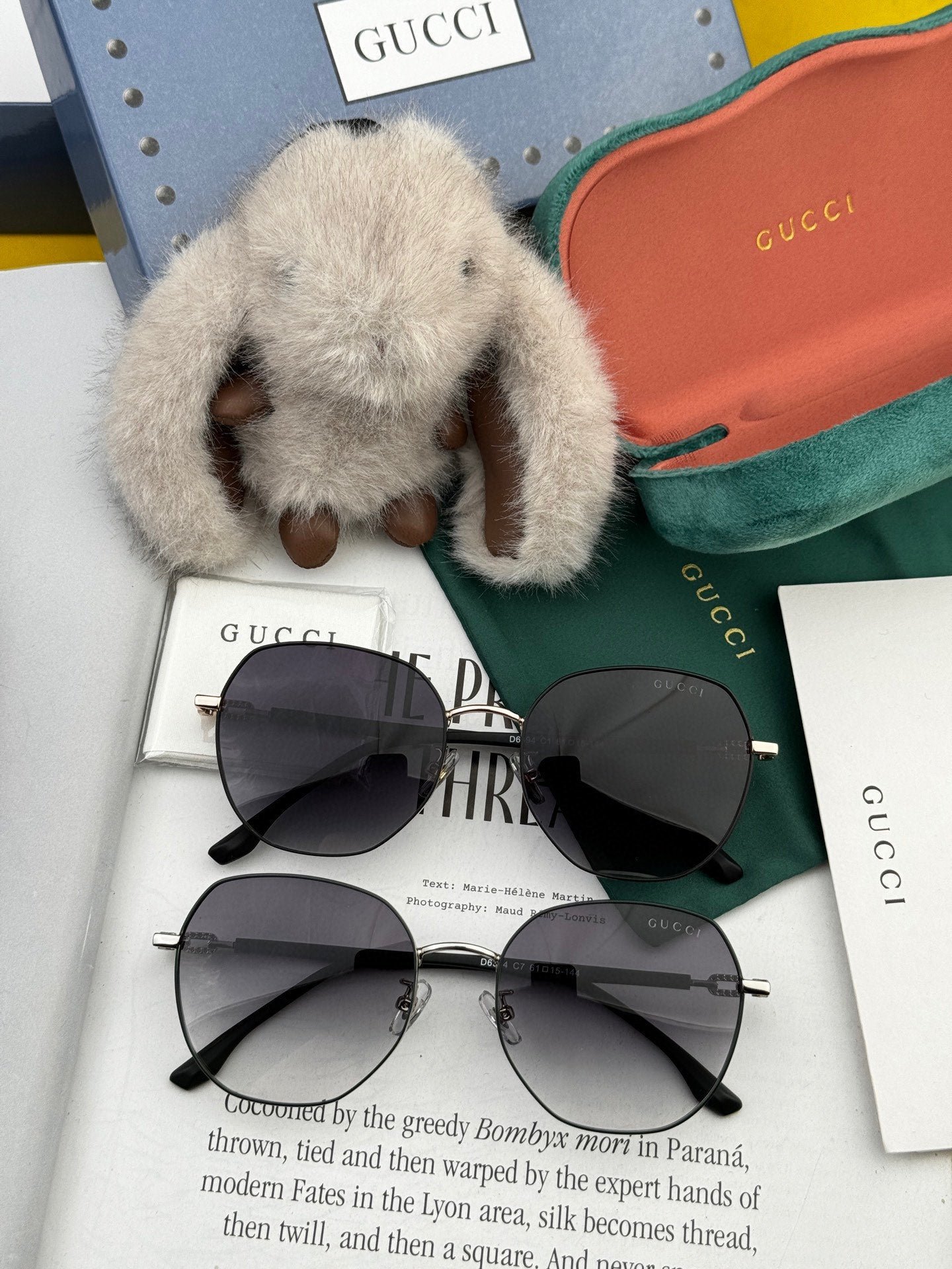 GUCCI Silver Polygon Sunglasses - Image 6