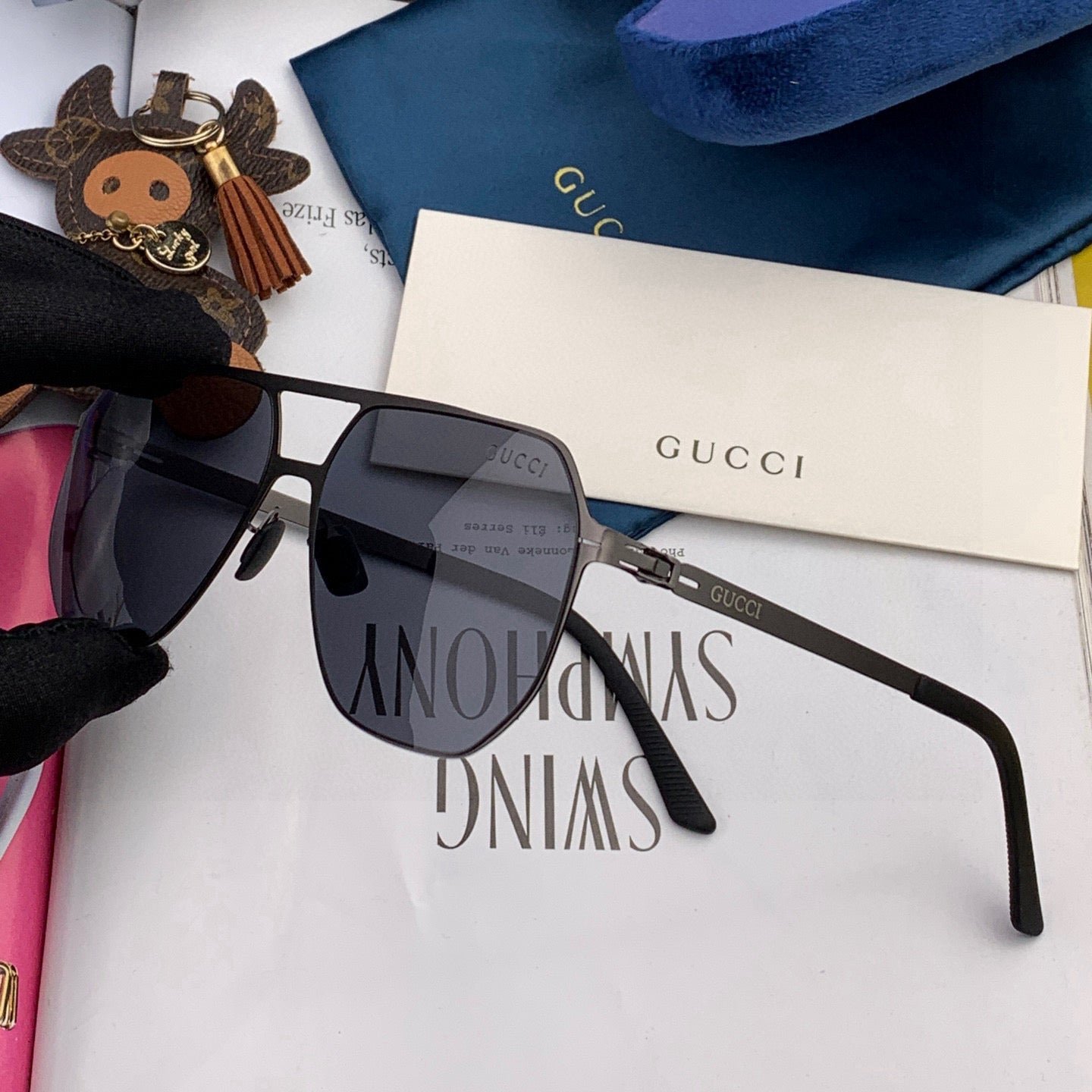 GUCCI Engraved Temple Eyewear - Image 3