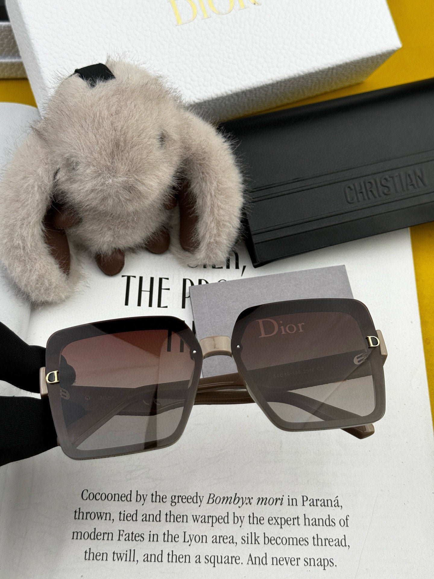 DIOR MONTAIGNE SUNGLASS CD6251 IN ACETATE - Image 4