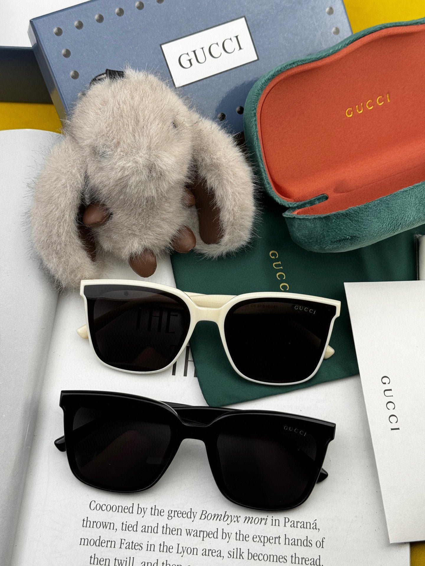 Gucci White Acetate Sunglasses - Image 5