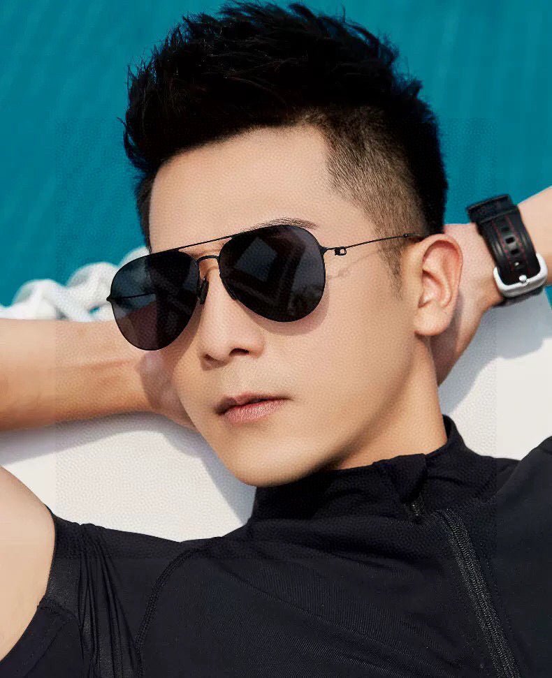 Gucci Black Frame Aviator Sunglasses - Image 9