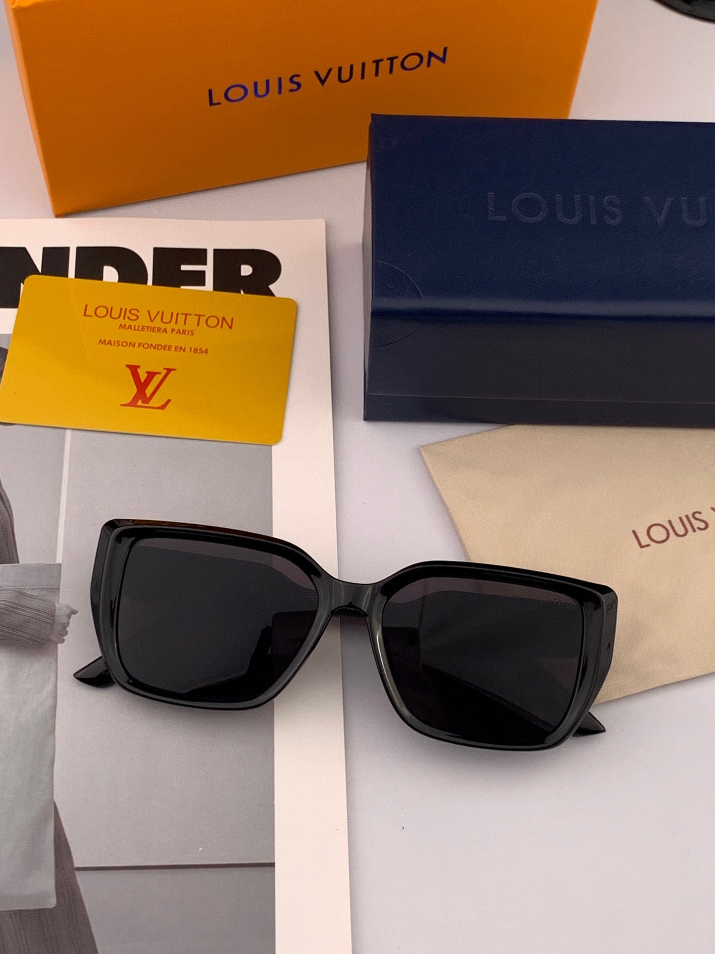 LOUIS VUITTON SQUARE SUNGLASSES L6221 IN ACETATE - Image 4