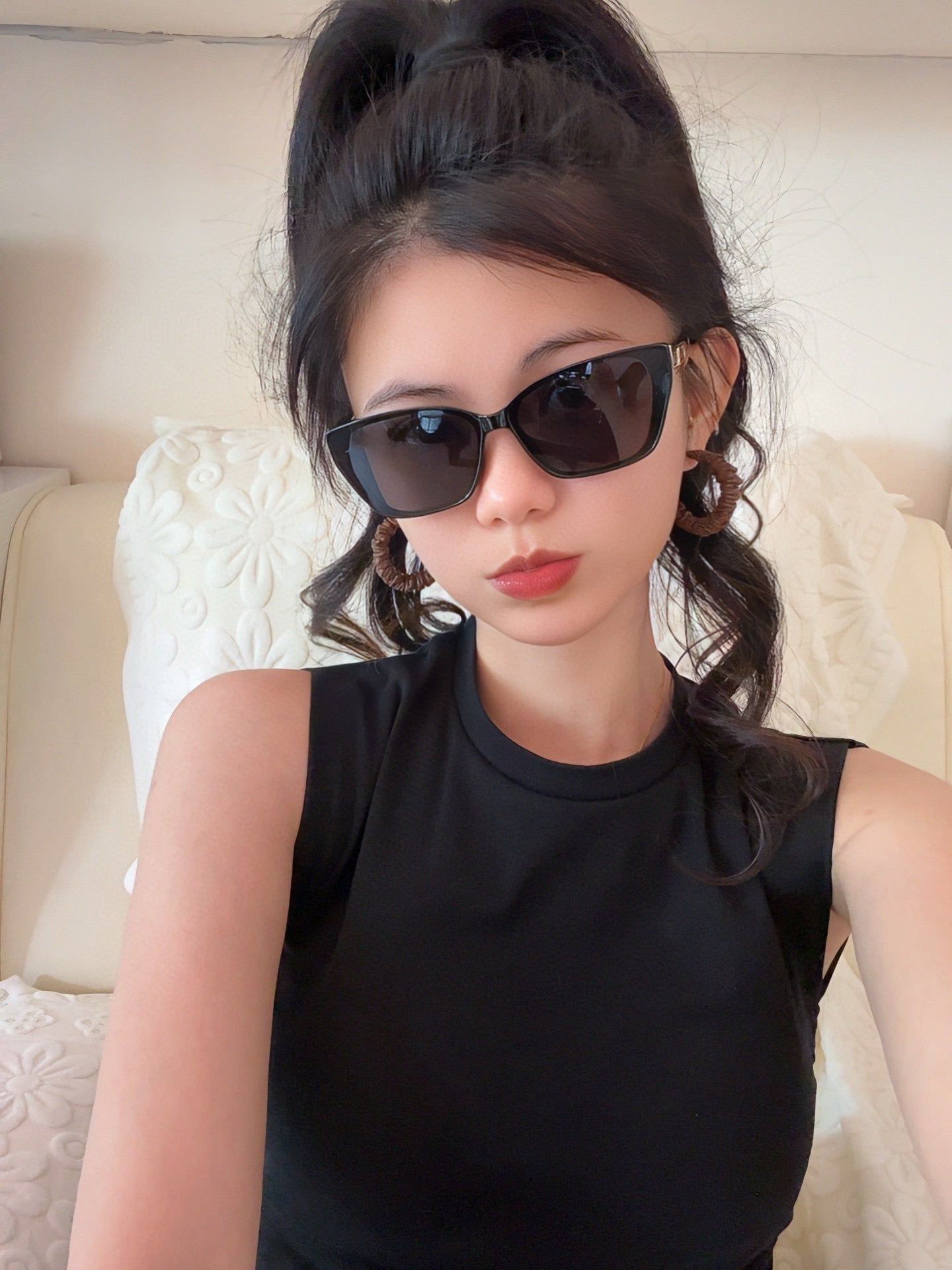 LV Black Double Gold Bar Cat-Eye - Image 9