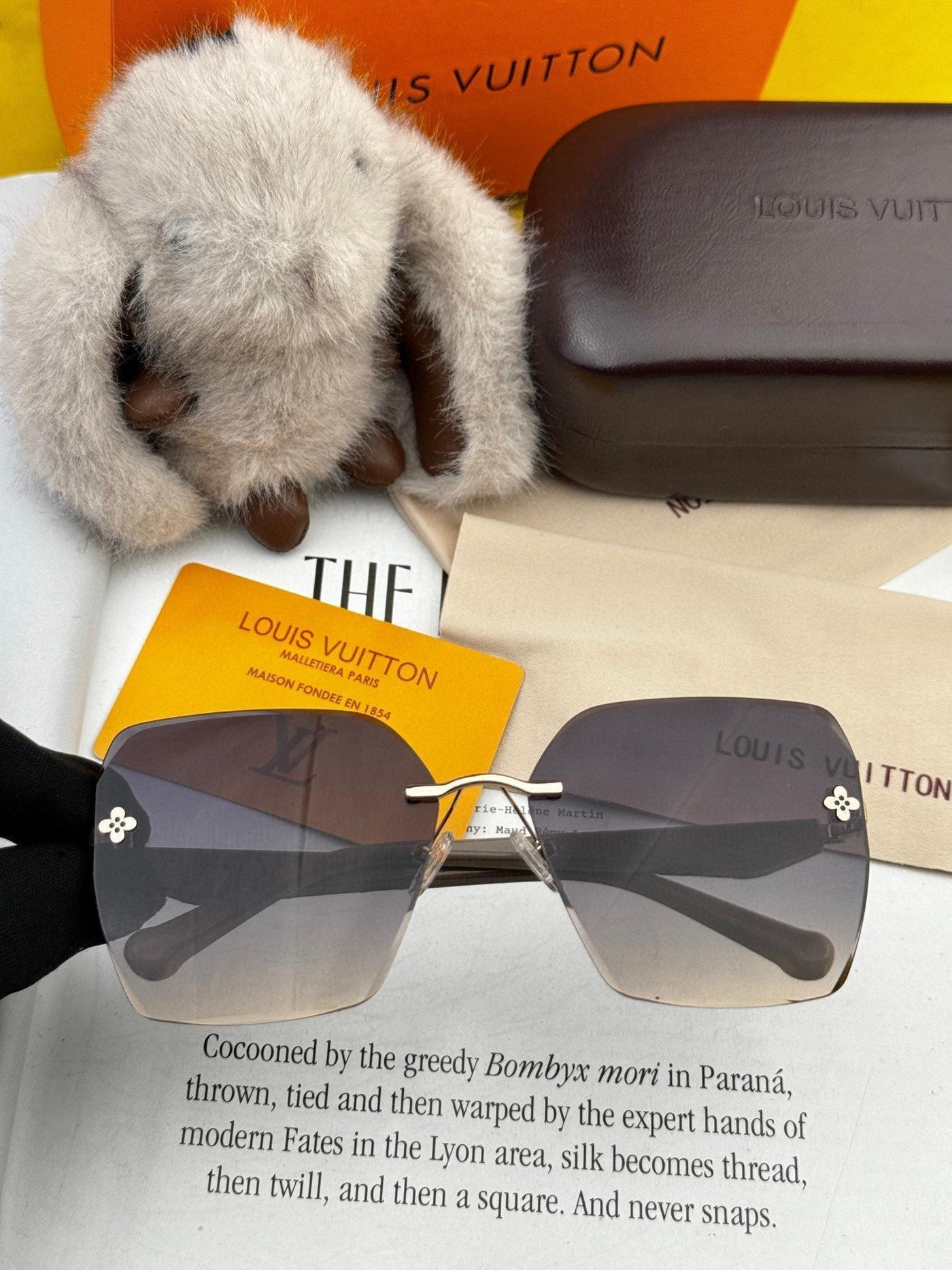 LV Rimless Design Square Sunglasses - Image 5