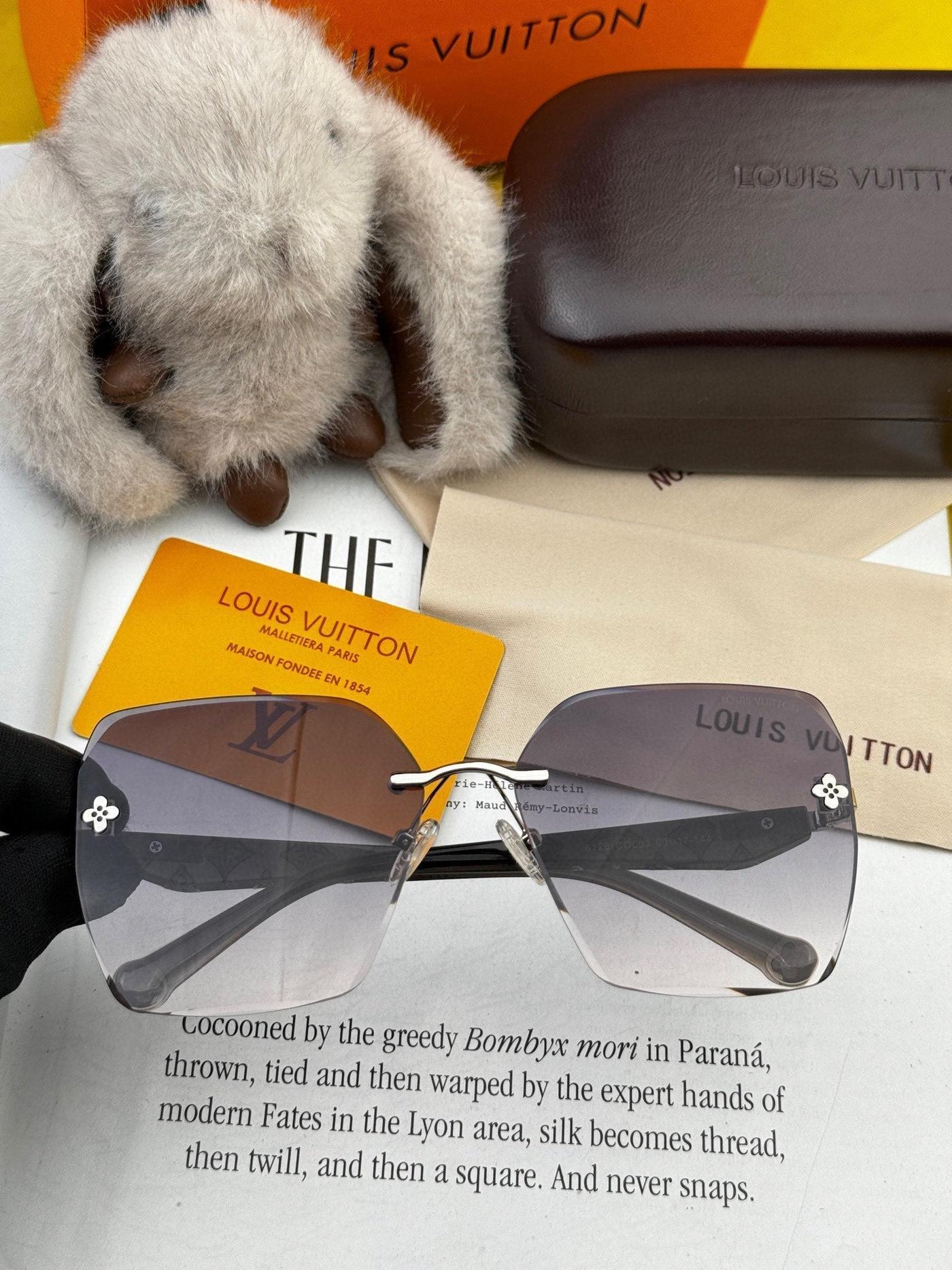 LV Rimless Design Square Sunglasses - Image 6