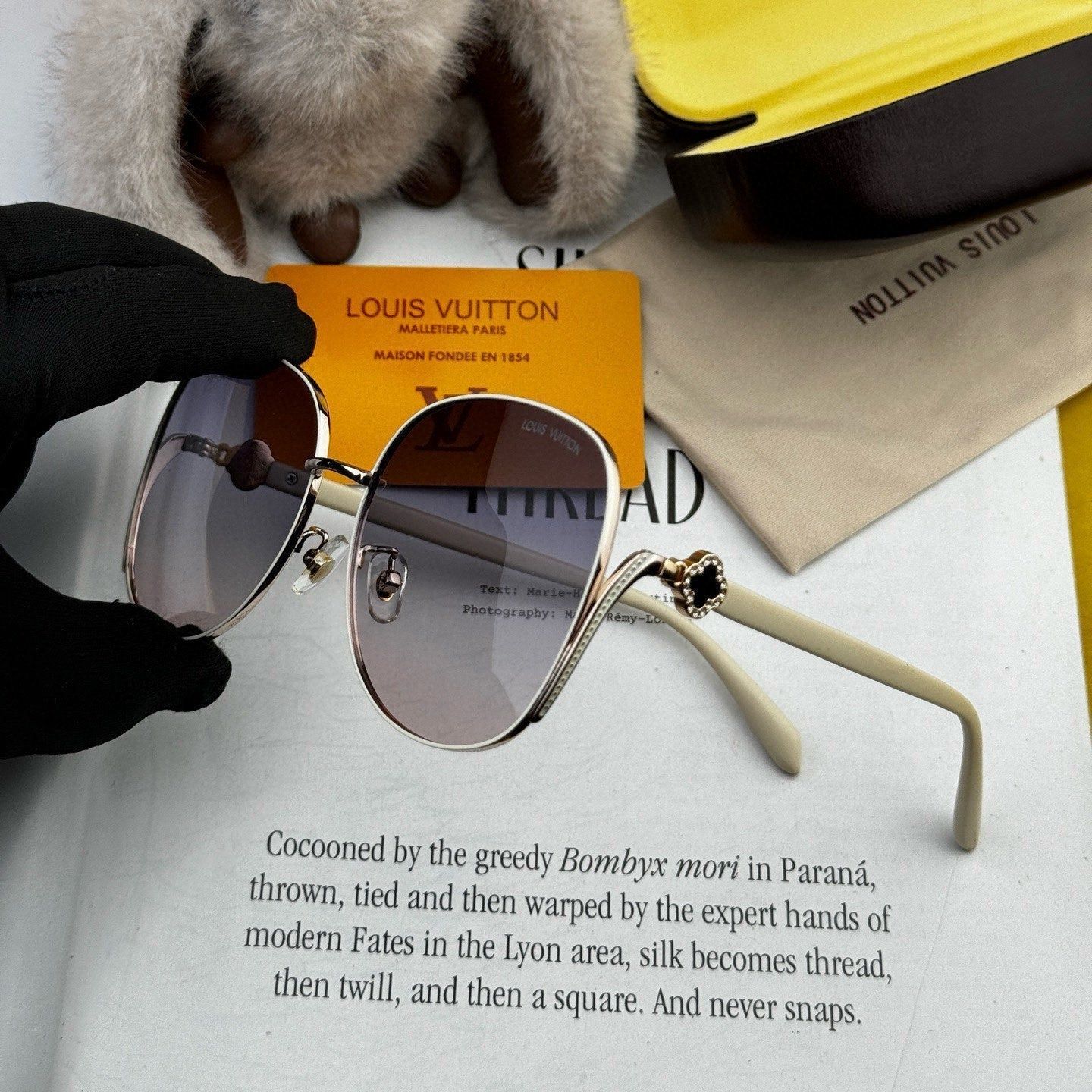 LV Round Gold Metal Floral Accent Sunglasses - Image 3