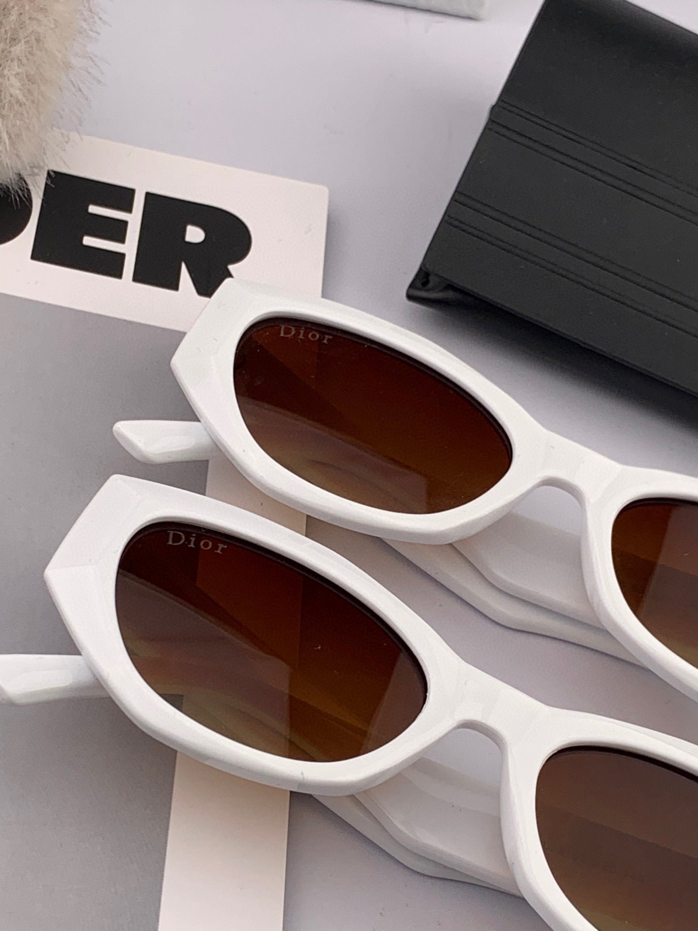 Dior White Acetate Cat Eye Brown Gradient Sunglasses - Image 6