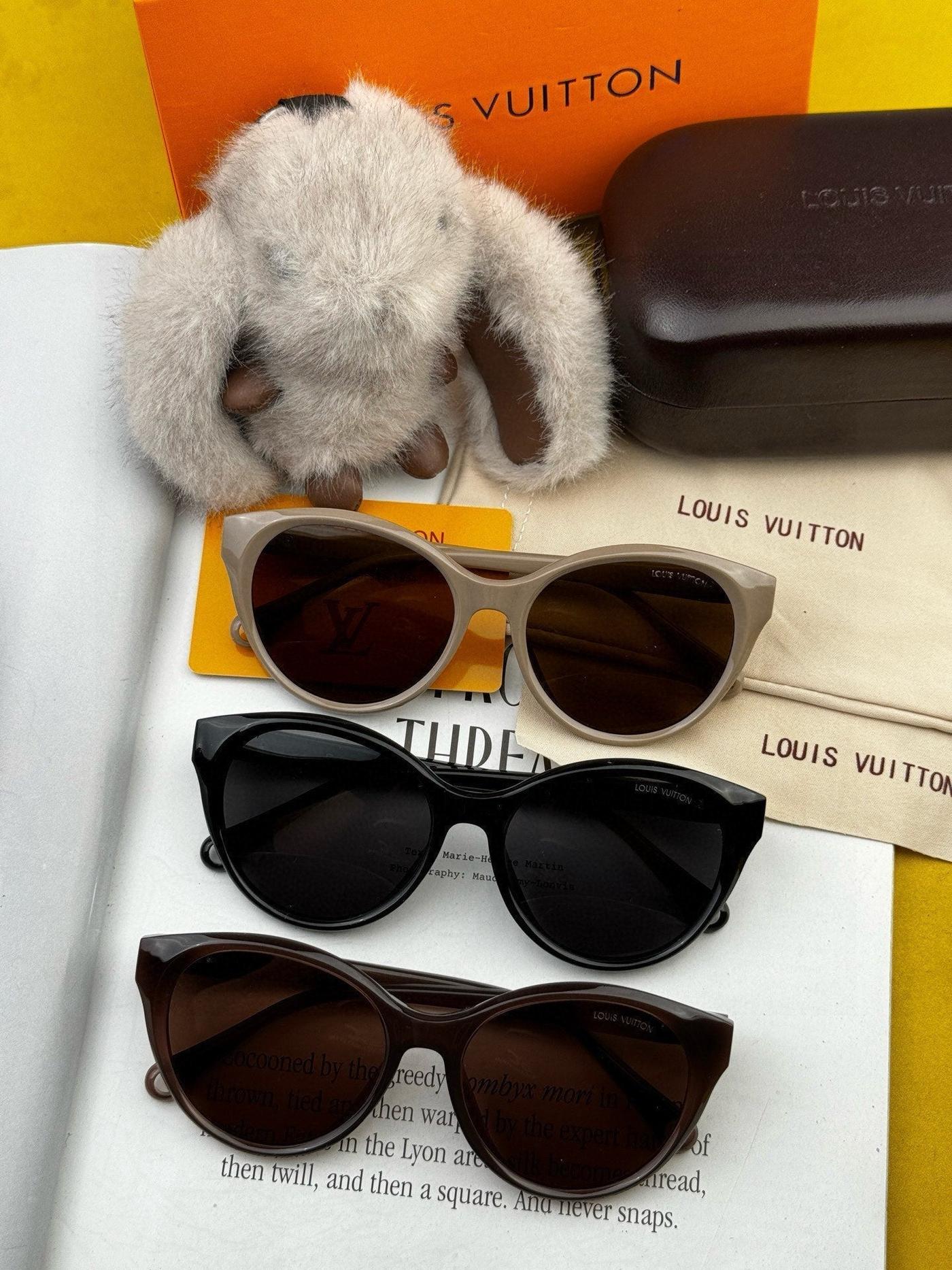 LV Light Taupe Round Retro Sunglasses - Image 6