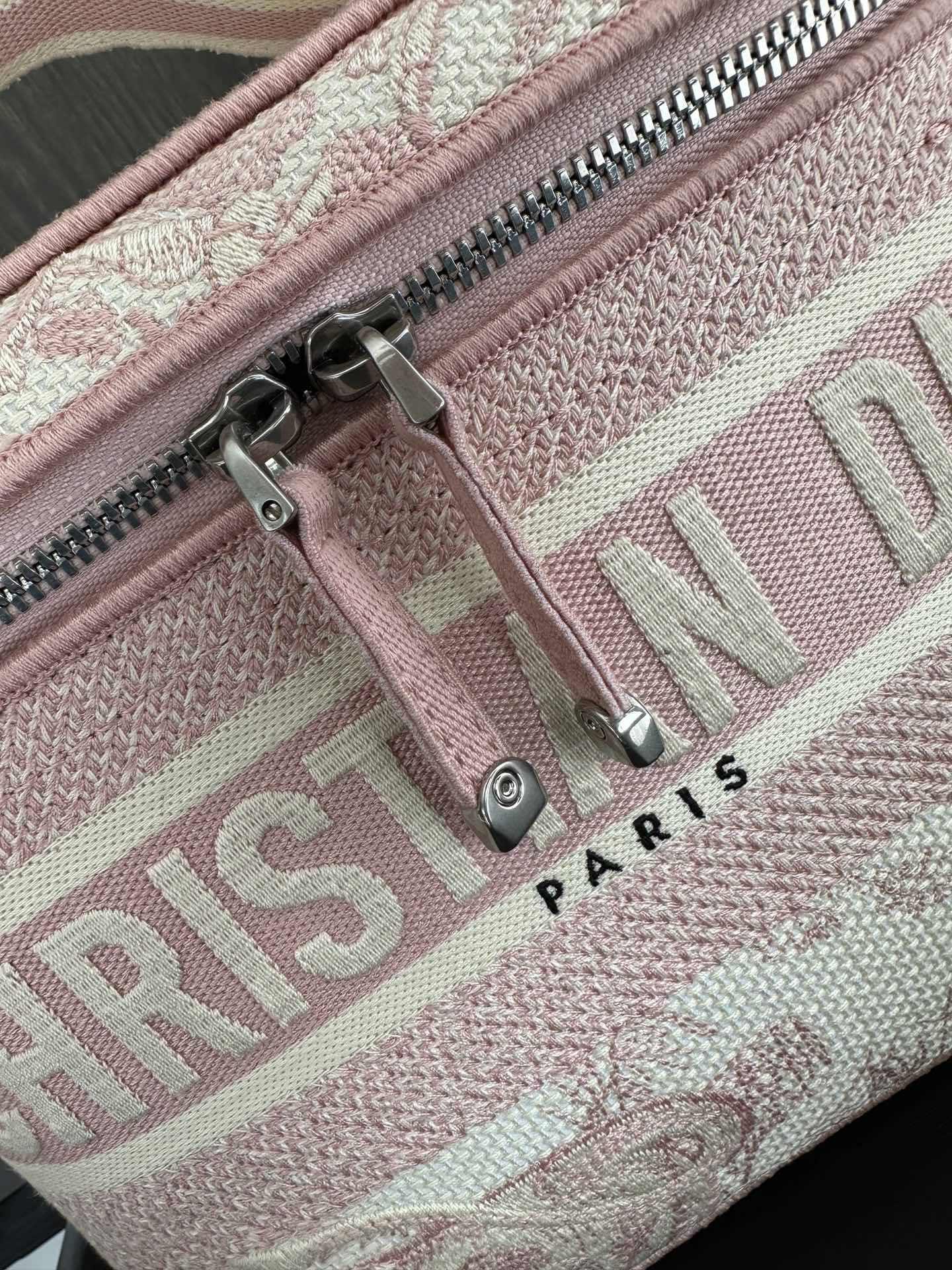 Dior Vanity 25 Pink Canvas Makeup Bag - Image 7