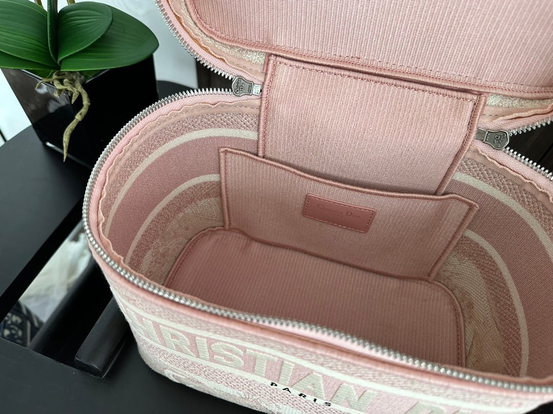 Dior Vanity 25 Pink Canvas Makeup Bag - Image 9