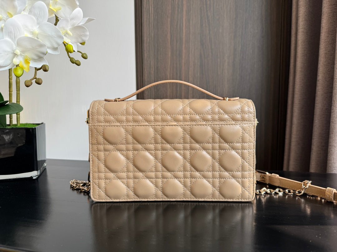 Dior My CD 24 Beige Lambskin Bag - Image 4