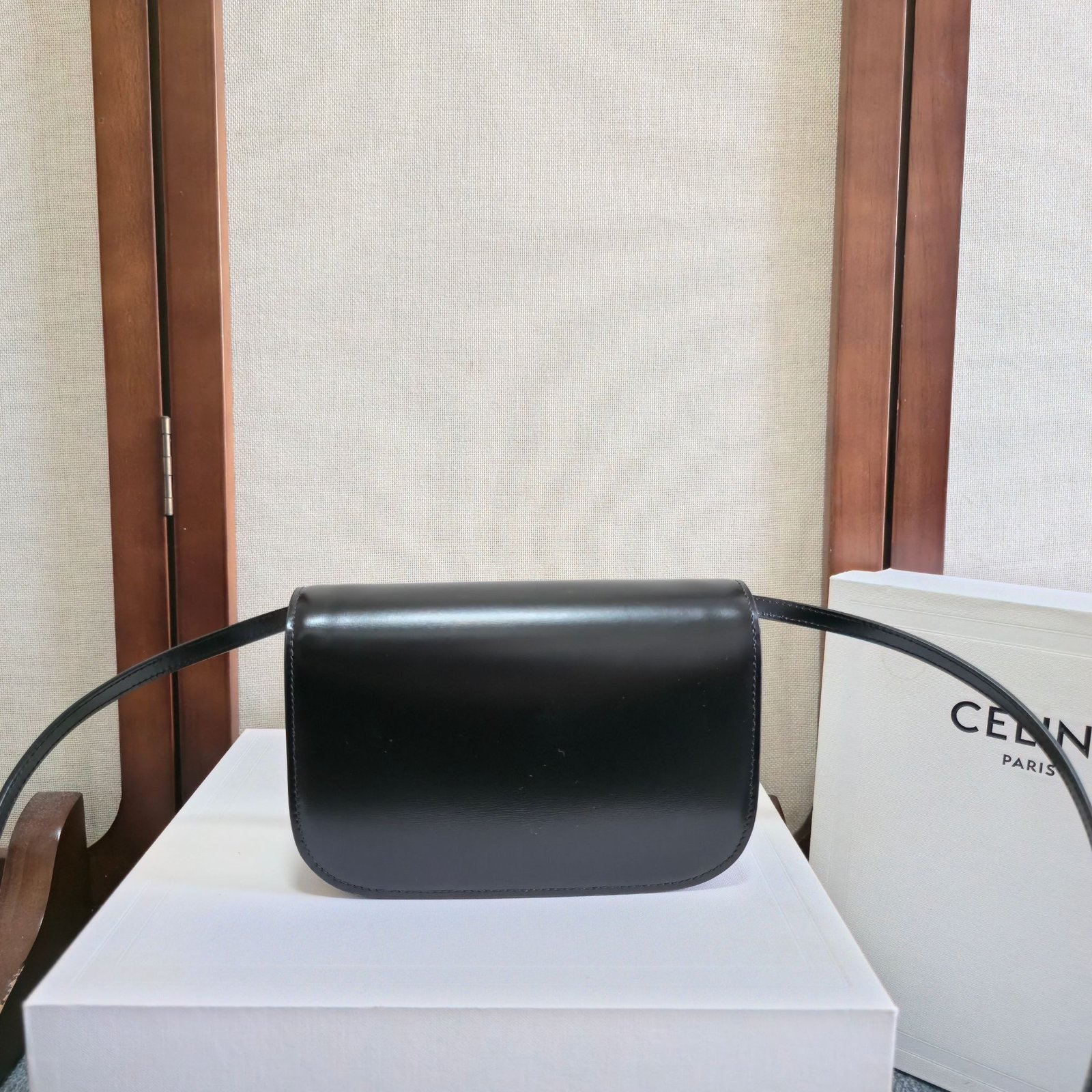 Alternative view of CELINE 25S DUO WALLET ON STRAP 20MM IN BLACK SHINY CALFSKIN