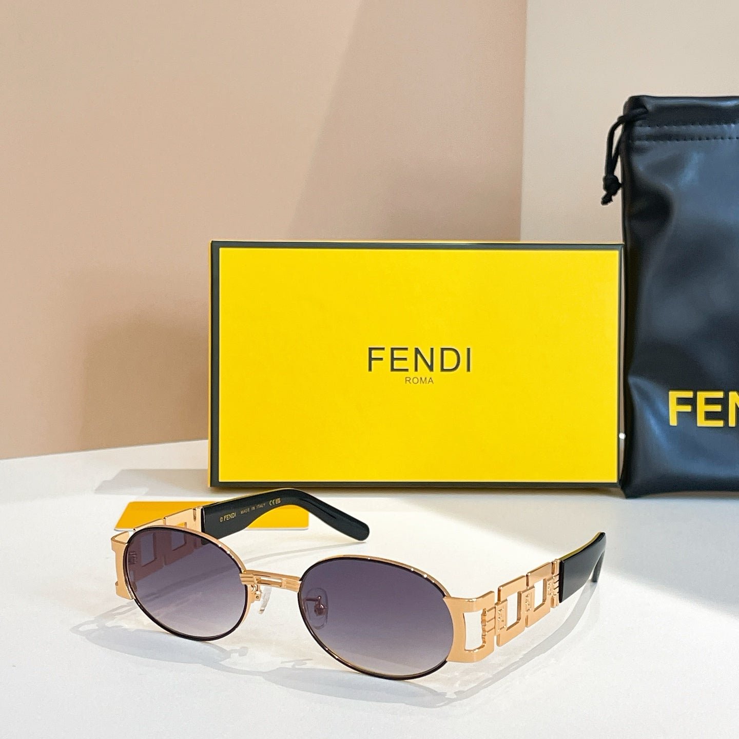 Alternative view of FENDI Metal Round Frame Hollowed-out Temple Sunglasses