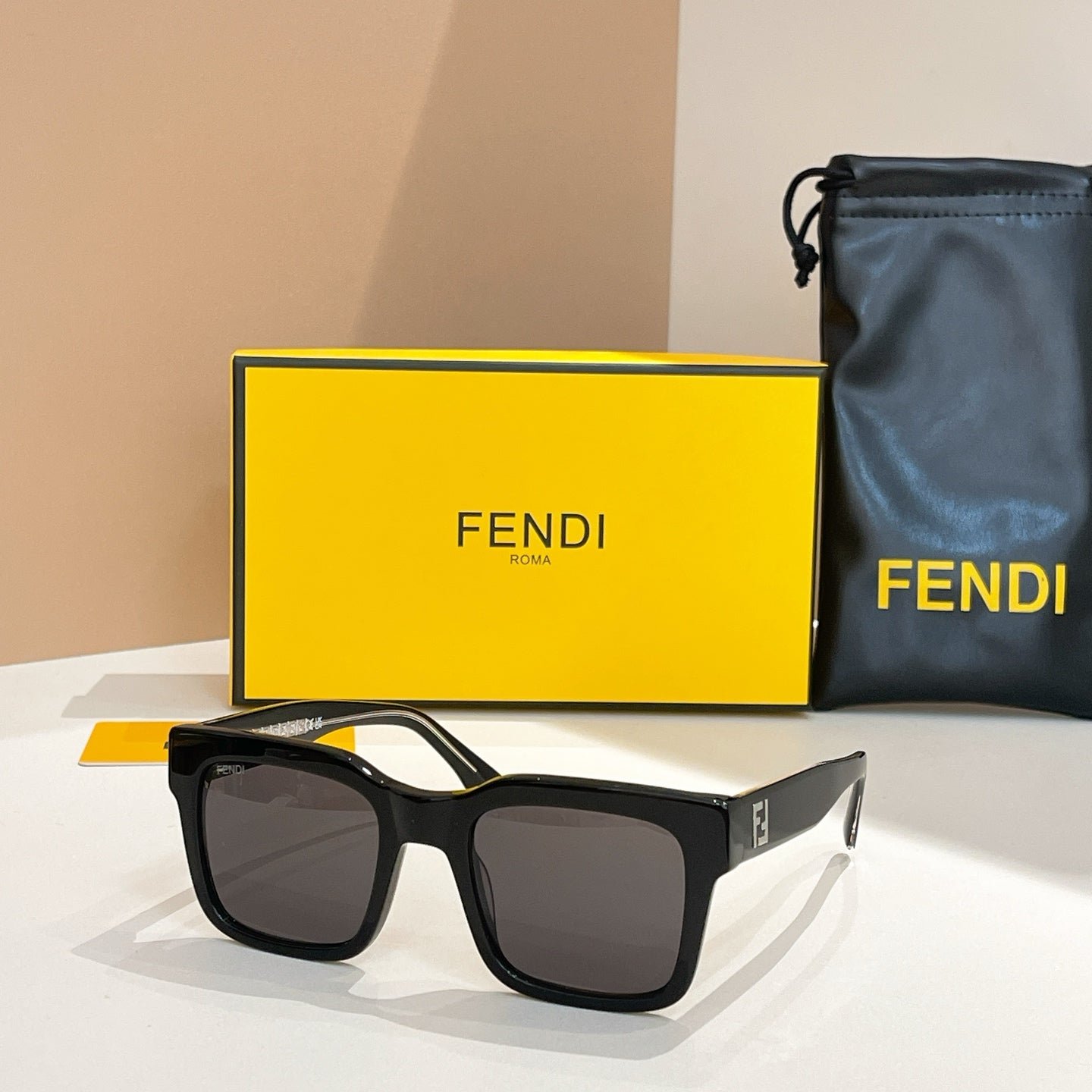 Fendi Acetate Fibre Turtle Shell Sunglasses - Image 4
