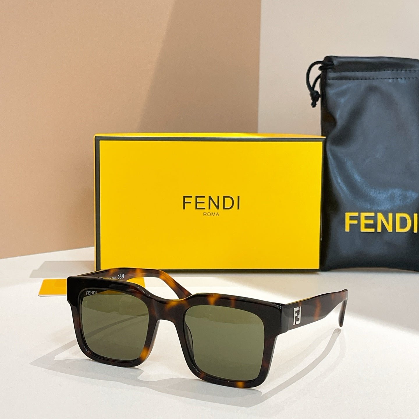 Fendi Acetate Fibre Turtle Shell Sunglasses - Image 5