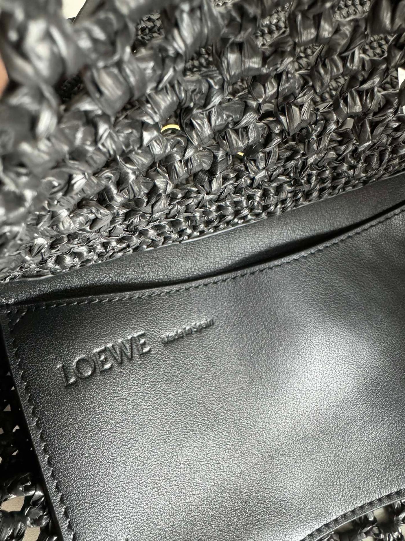 Loewe Medium Ola Bag 26 Black Raffia - Image 8