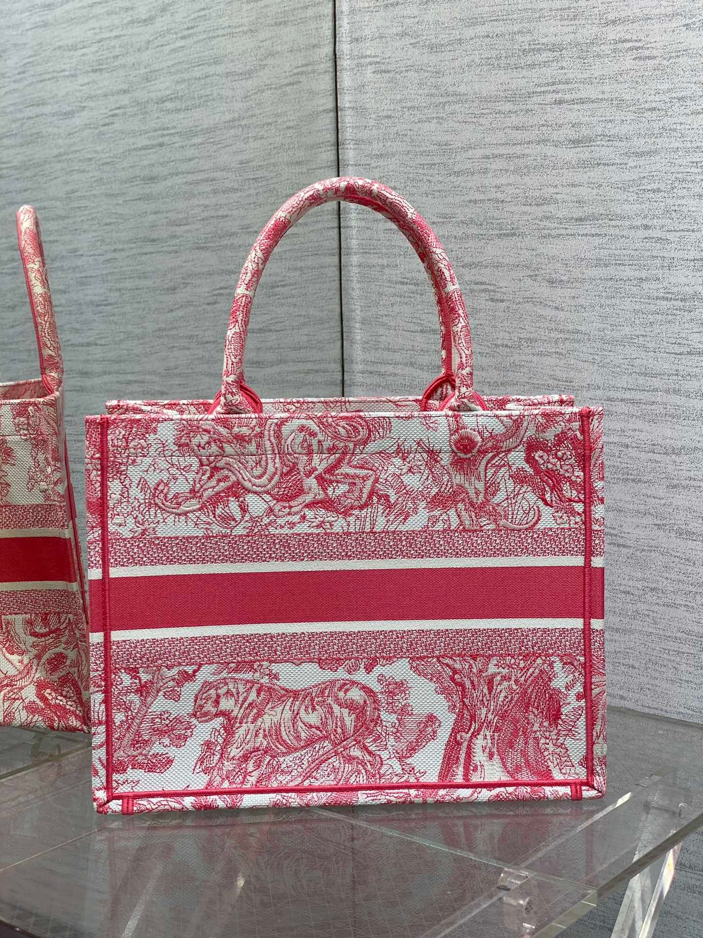Dior Book Tote 36 Red Tiger Canvas Bag - Image 3