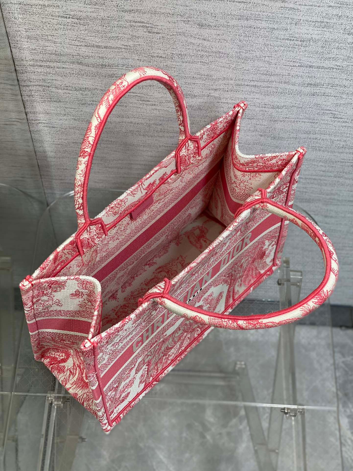 Dior Book Tote 36 Red Tiger Canvas Bag - Image 7