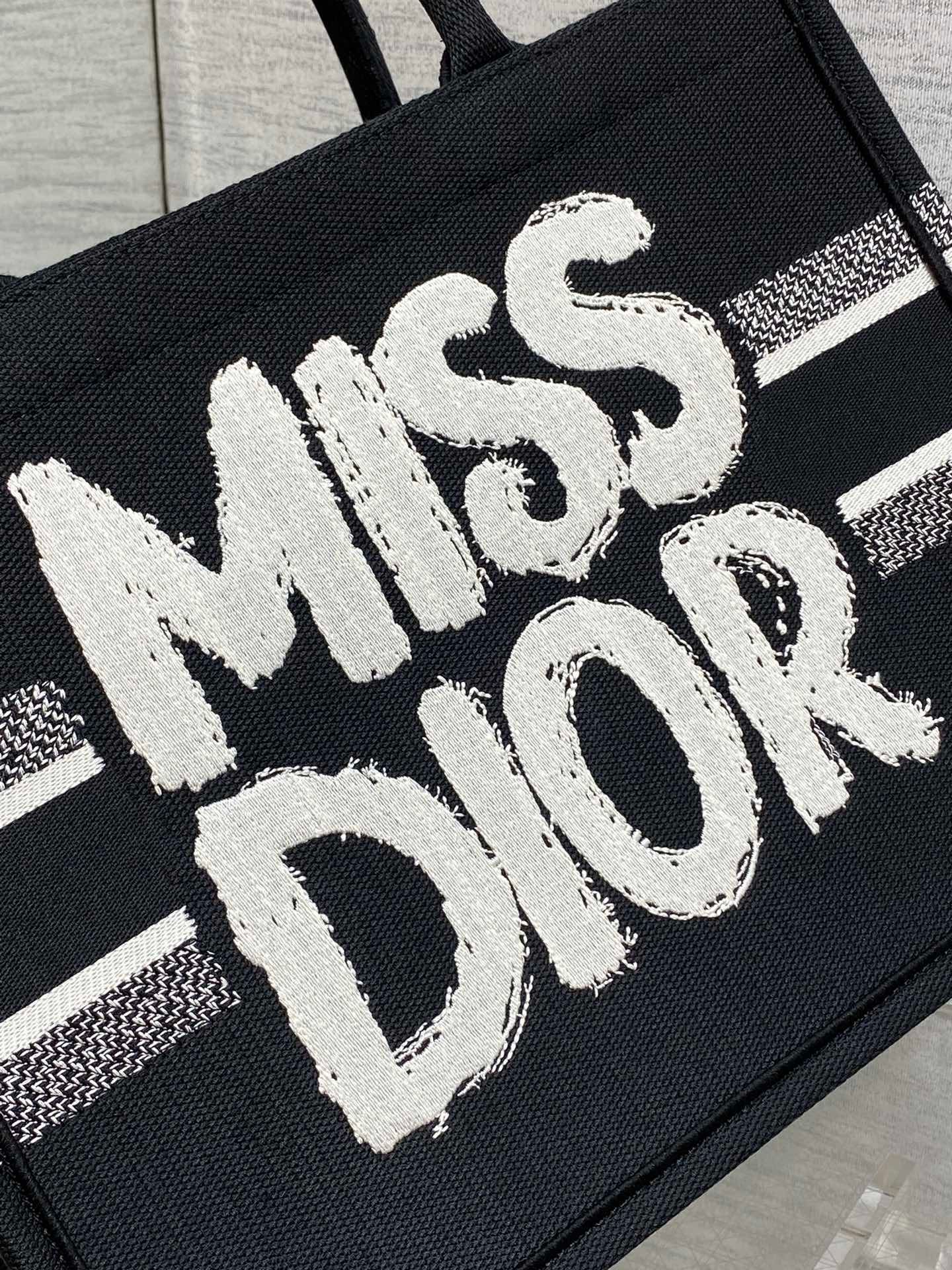 Dior Medium Book Tote Black White Canvas Tote Bag - Image 4