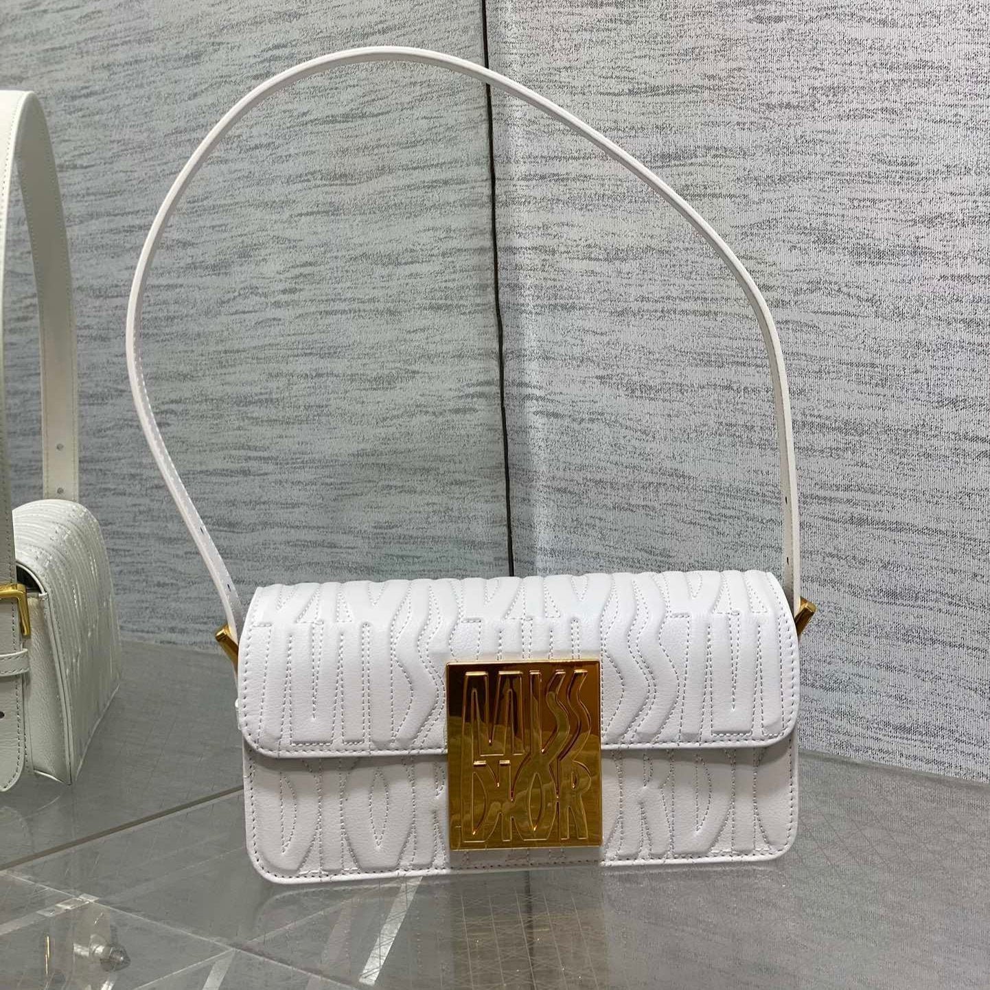 Dior Flap Bag 18 White Quilted Calfskin Bag