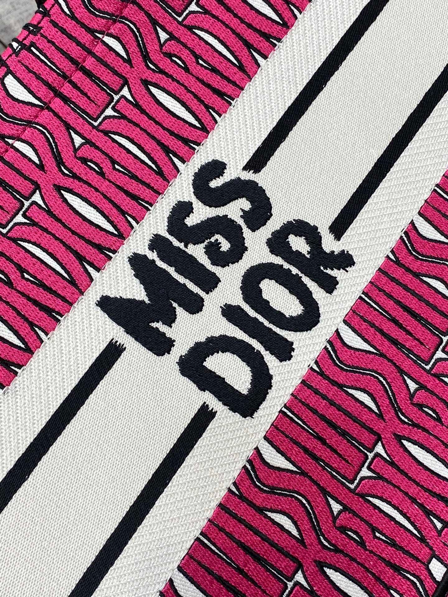 Dior Miss Medium Tote Magenta Purple Canvas Tote - Image 5