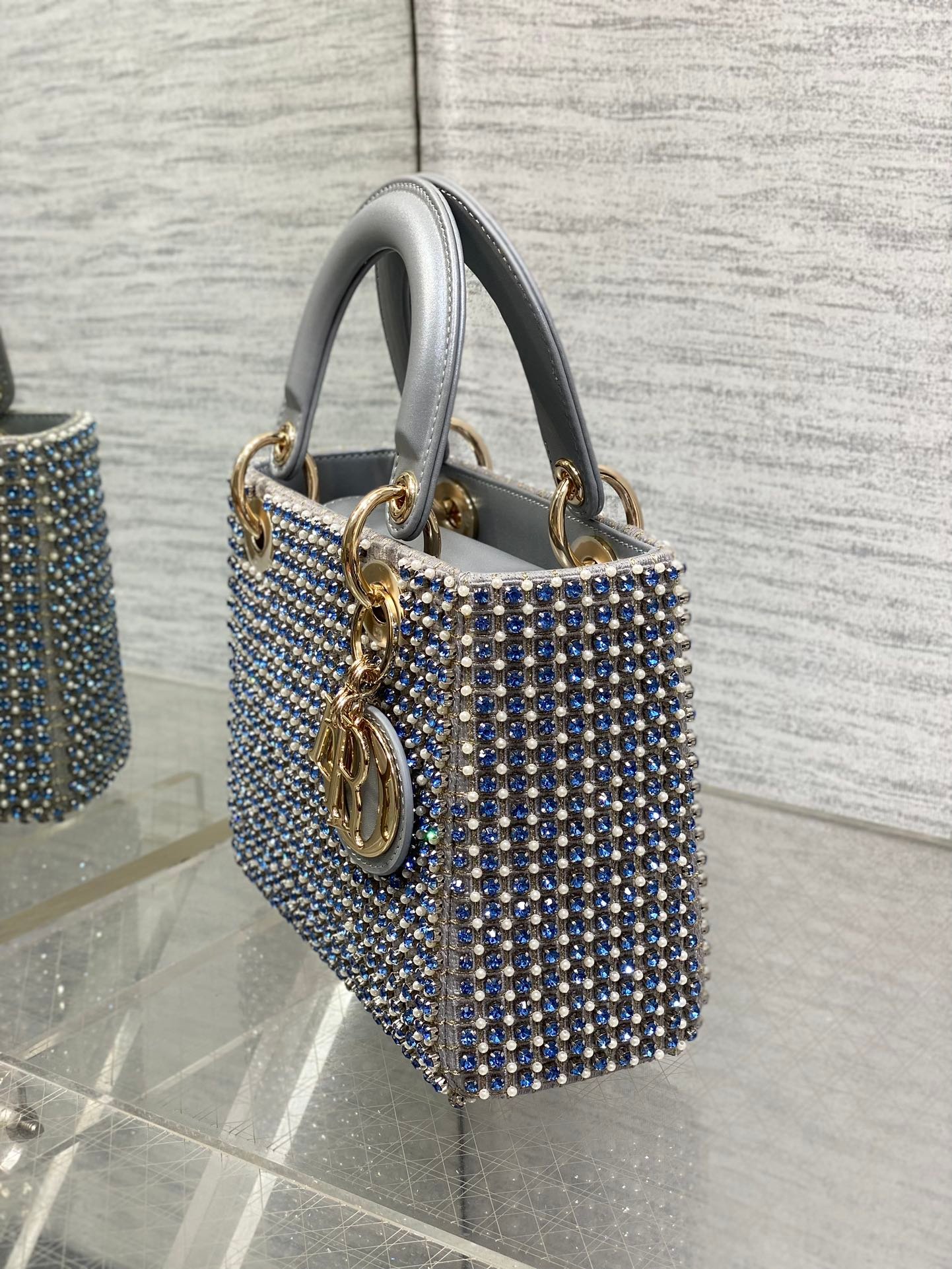 Dior Lady Medium Silver Metallic Lambskin Pearl Bag - Image 4