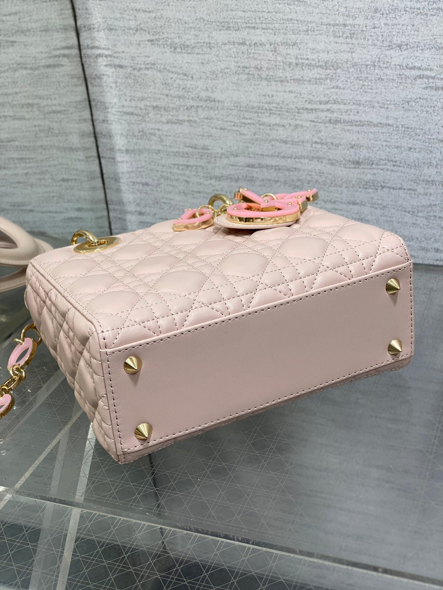 Dior Lady Bag 20CM Pink Lambskin With Pink Charm - Image 9