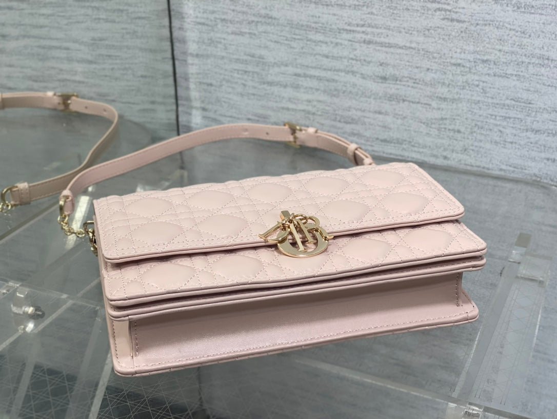 Dior Mini Series 24 Pastel Pink Patent Calfskin Daily Bag - Image 3