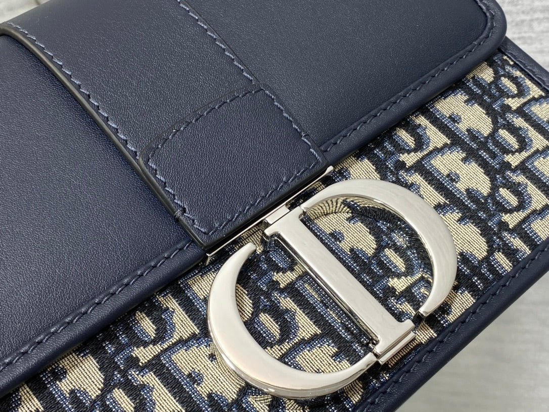 Dior Montaigne Series Navy Jacquard & Leather Flap Bag - Image 6