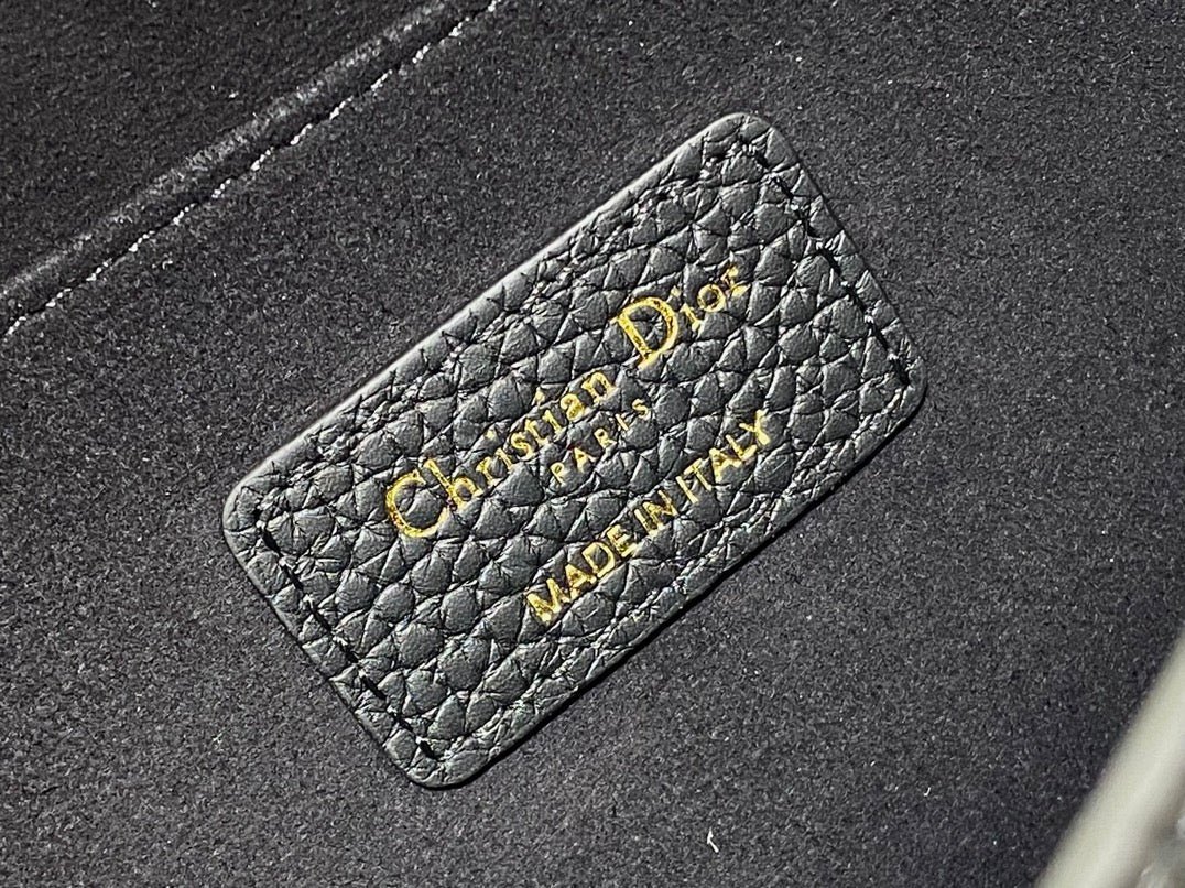 Dior Medium Bobby Flap Bag Black Grained Lambskin - Image 7