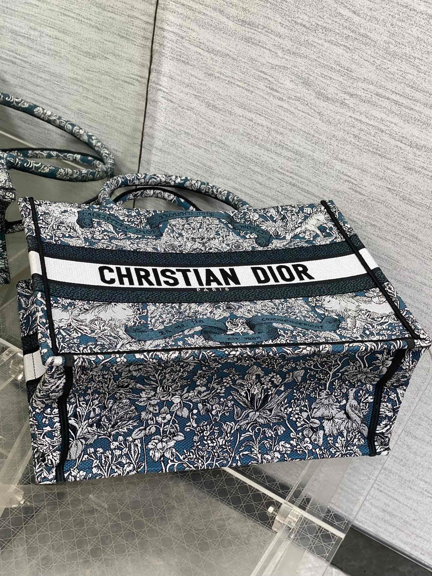Dior Medium Book Tote 36 Black Blue Print Canvas - Image 4