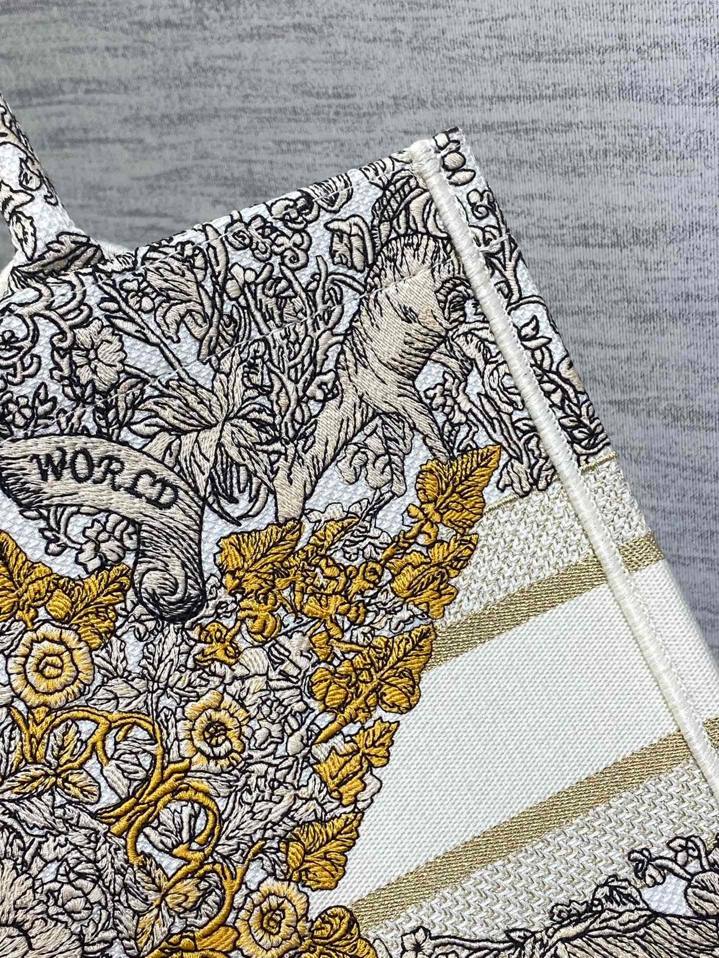 Dior Medium Book Tote 36 Vintage Print Colorful Canvas - Image 7