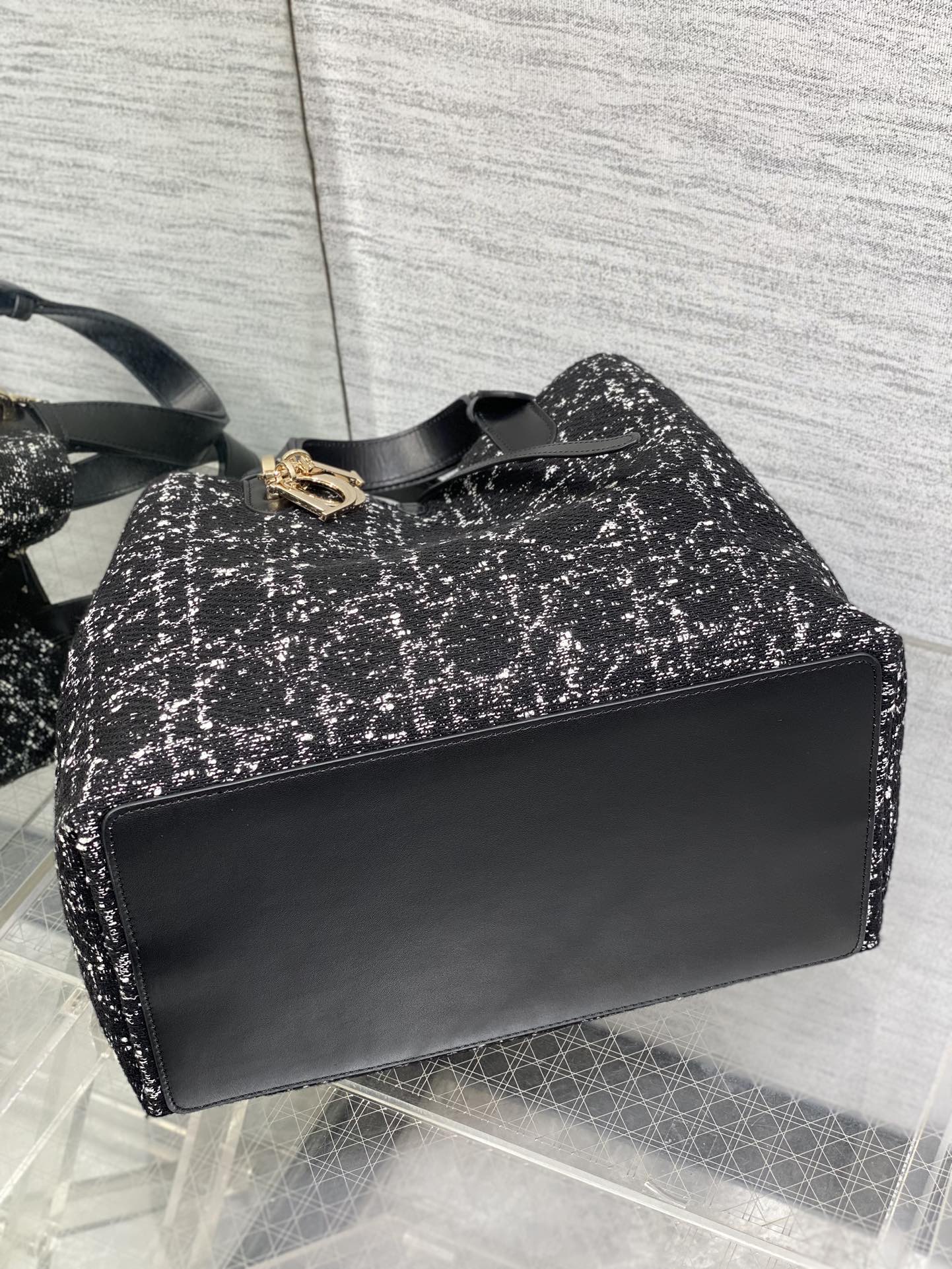 Dior Toujours Medium Black White Tweed Tote - Image 4