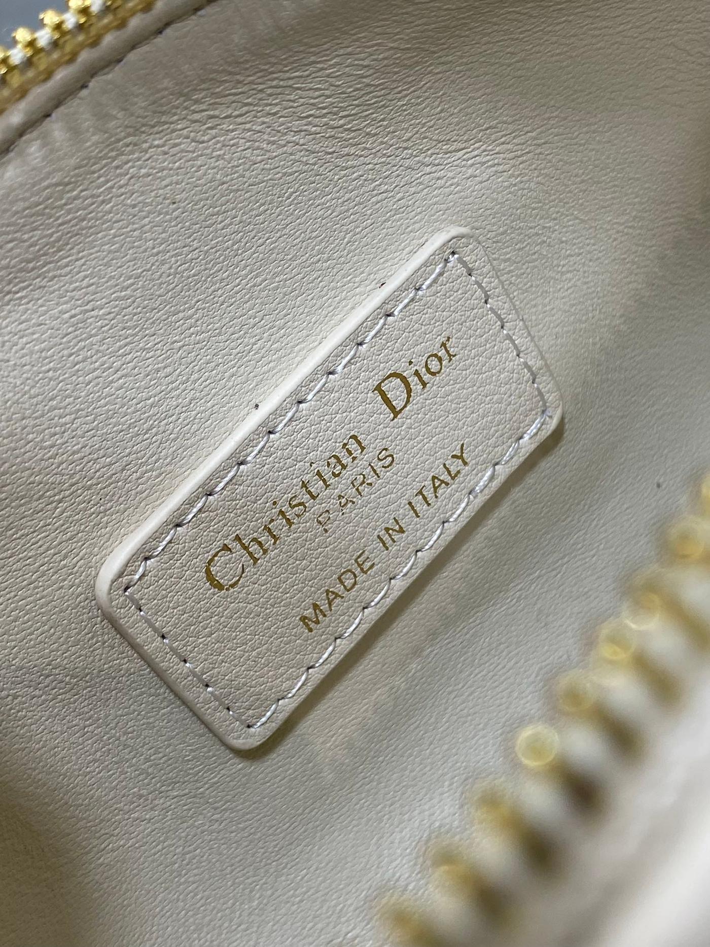 Dior Groove Mini White Cream Quilted Calfskin Bag - Image 6