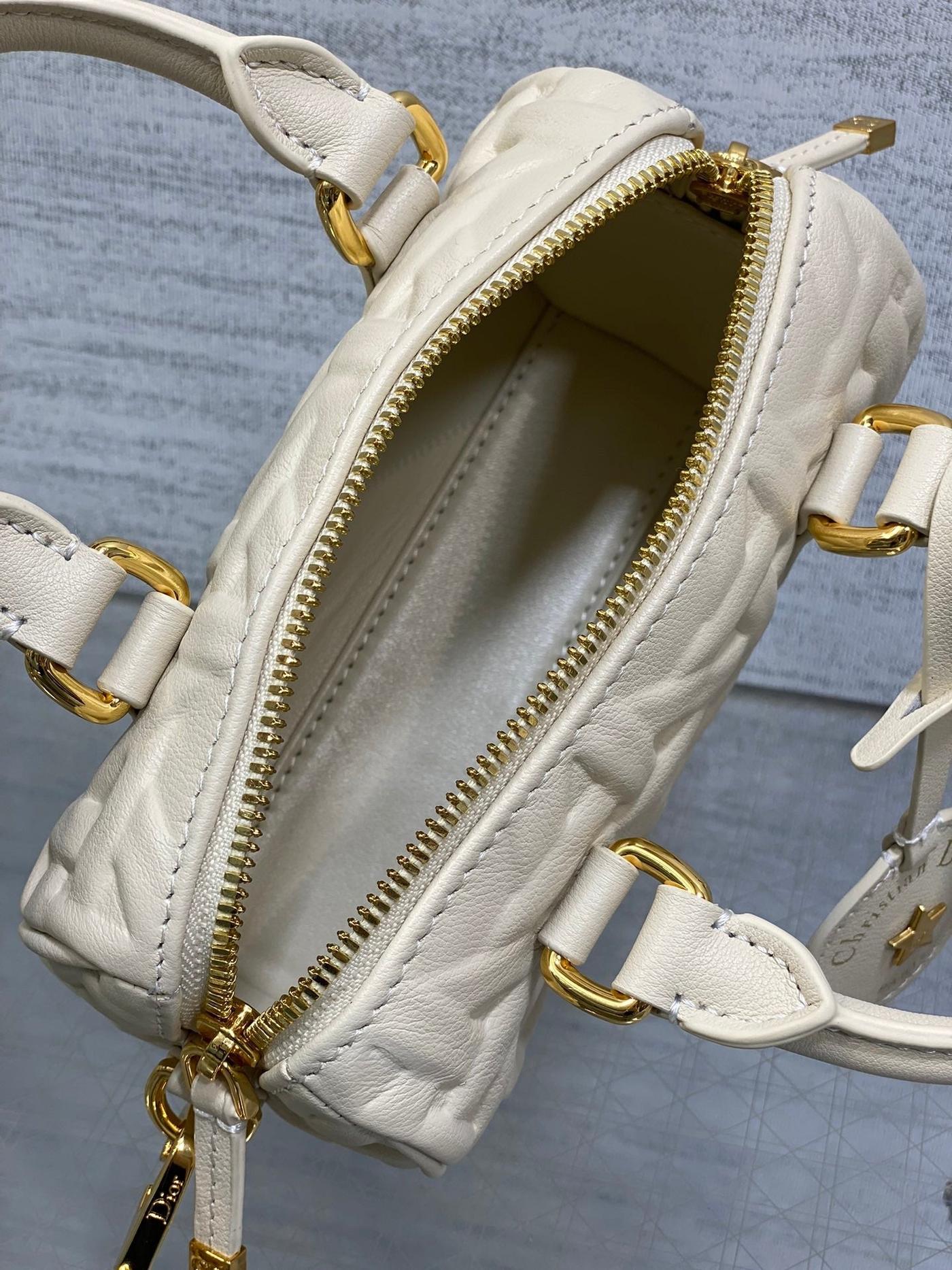 Dior Groove Mini White Cream Quilted Calfskin Bag - Image 9
