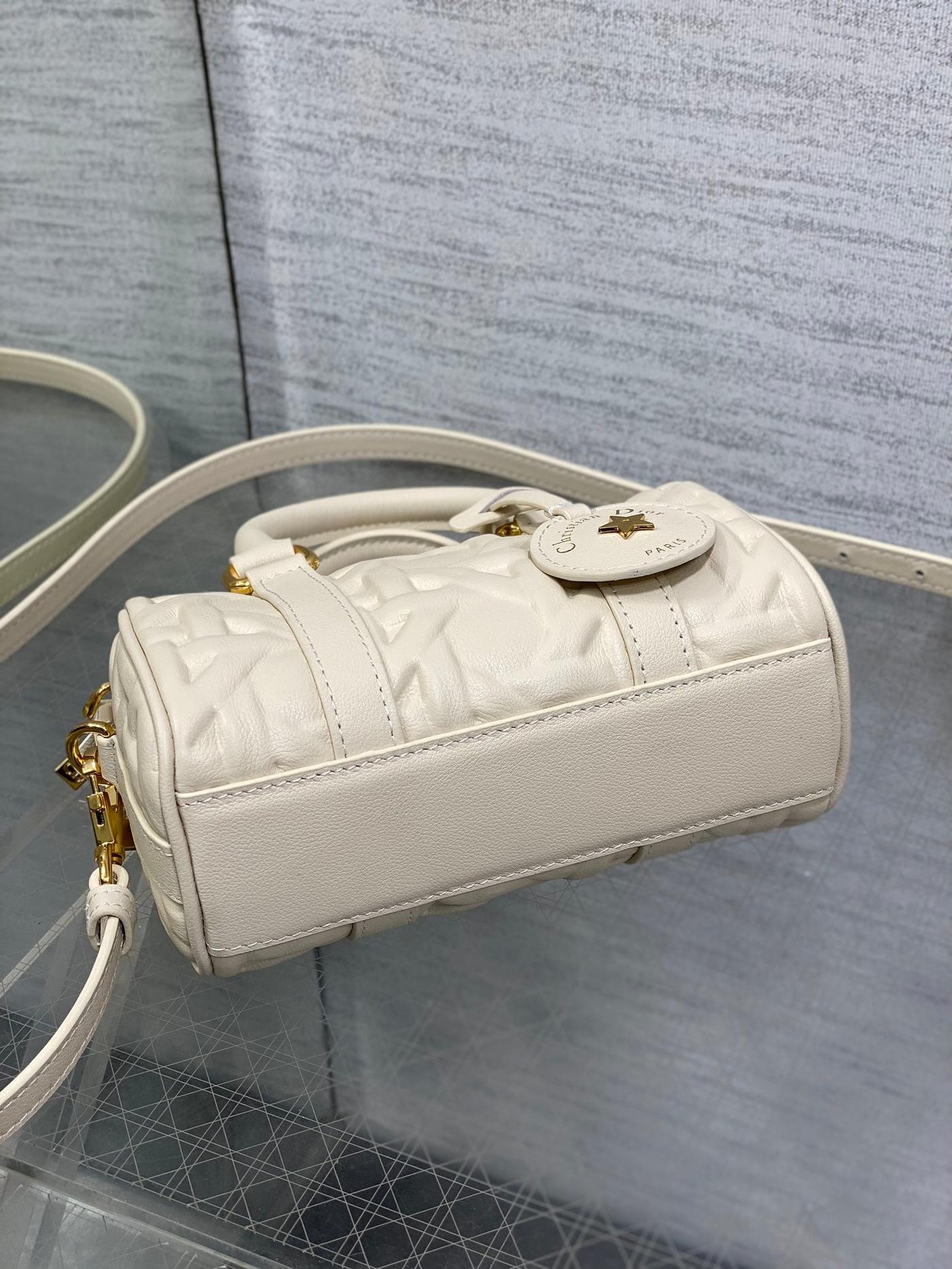 Dior Groove Mini White Cream Quilted Calfskin Bag - Image 4